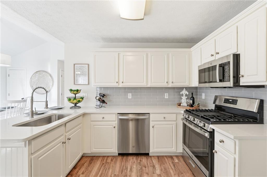 3920 Maple Valley Drive