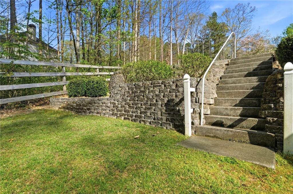 212 Silver Birch Court