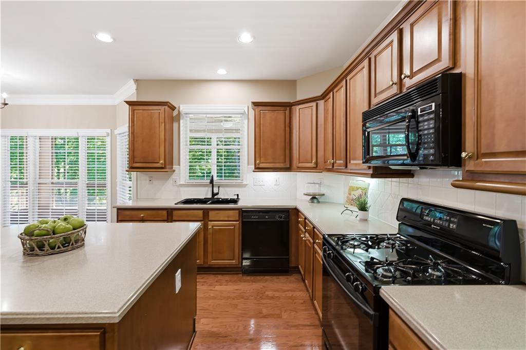 8001 Allerton Lane