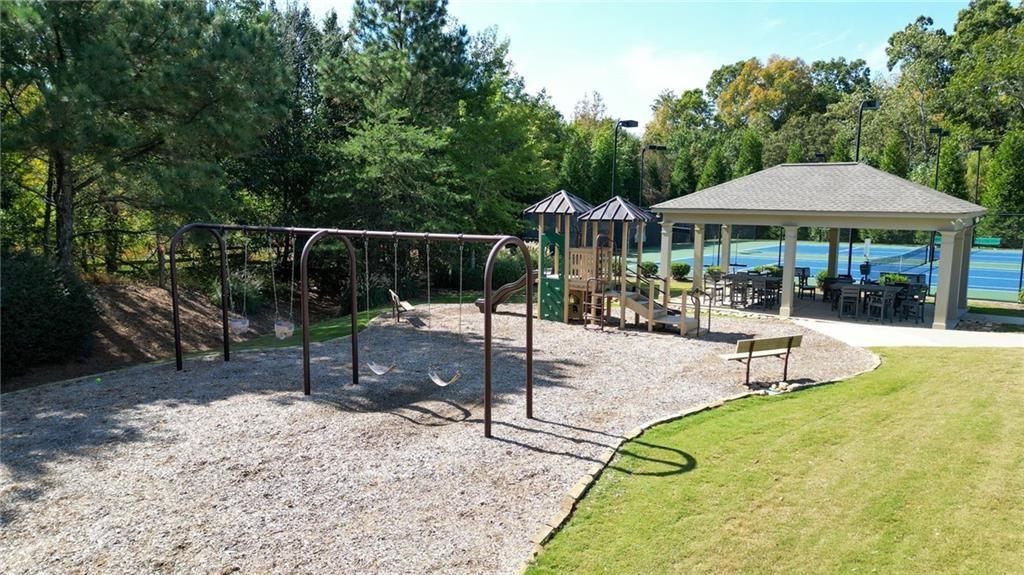 5845 Willow Oak Pass