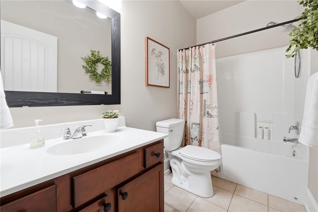 5845 Willow Oak Pass