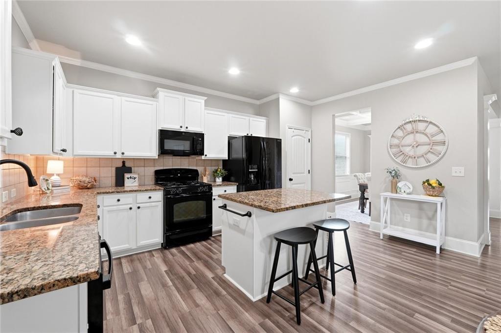 5845 Willow Oak Pass