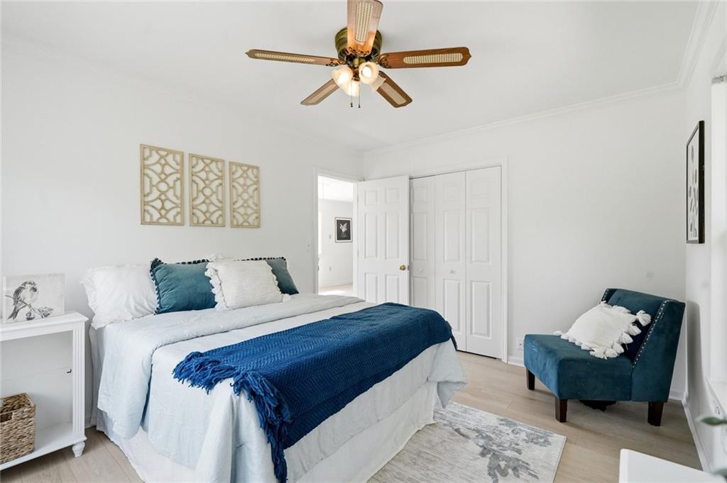 380 Fredricks Cove