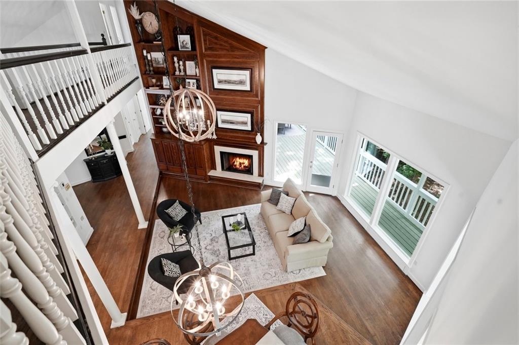 380 Fredricks Cove