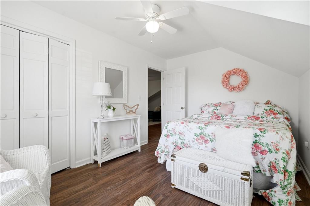 380 Fredricks Cove