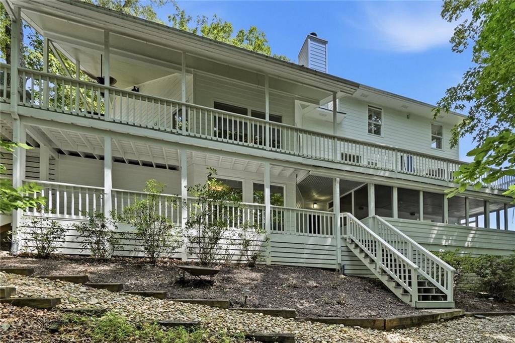 380 Fredricks Cove