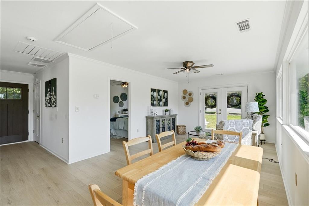 380 Fredricks Cove