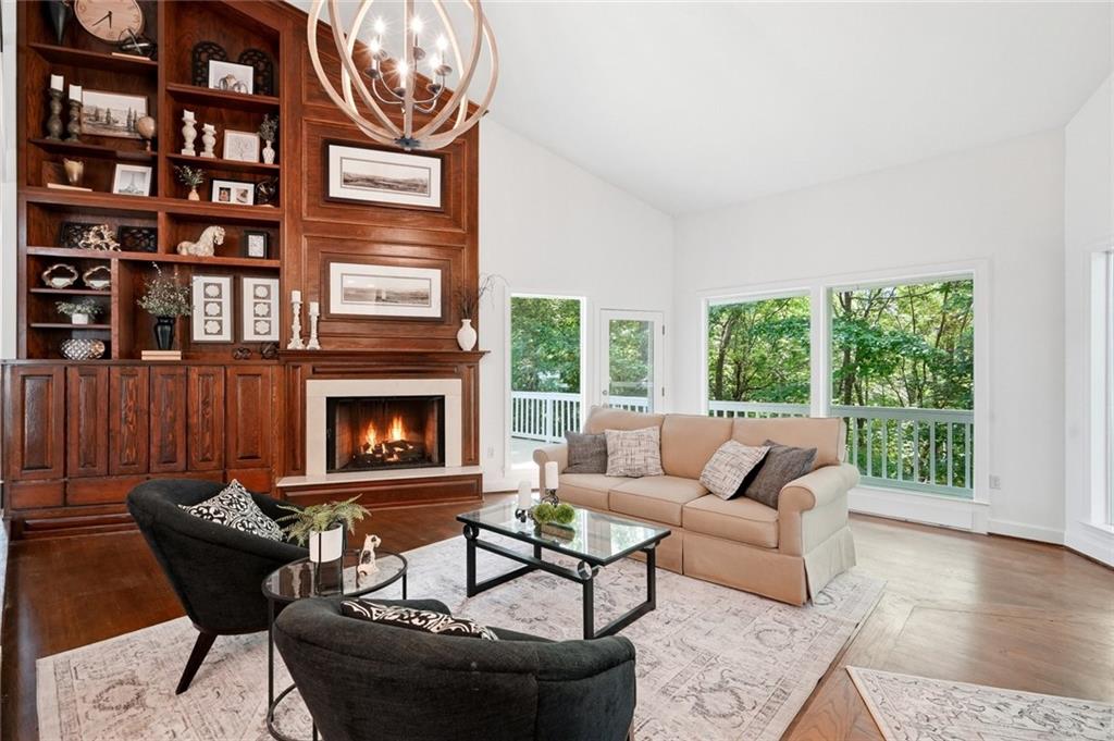 380 Fredricks Cove