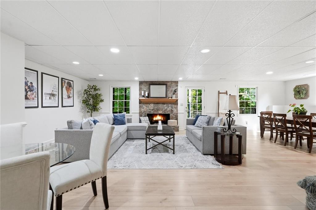 5338 Dunwoody Club Creek