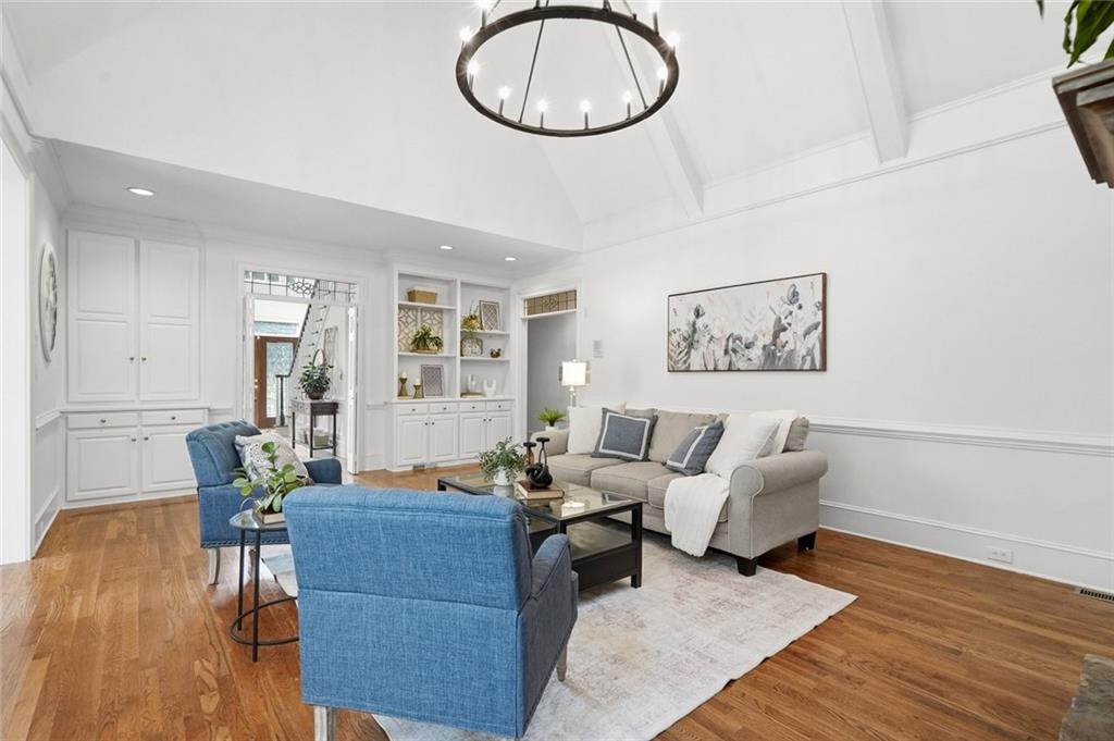5338 Dunwoody Club Creek