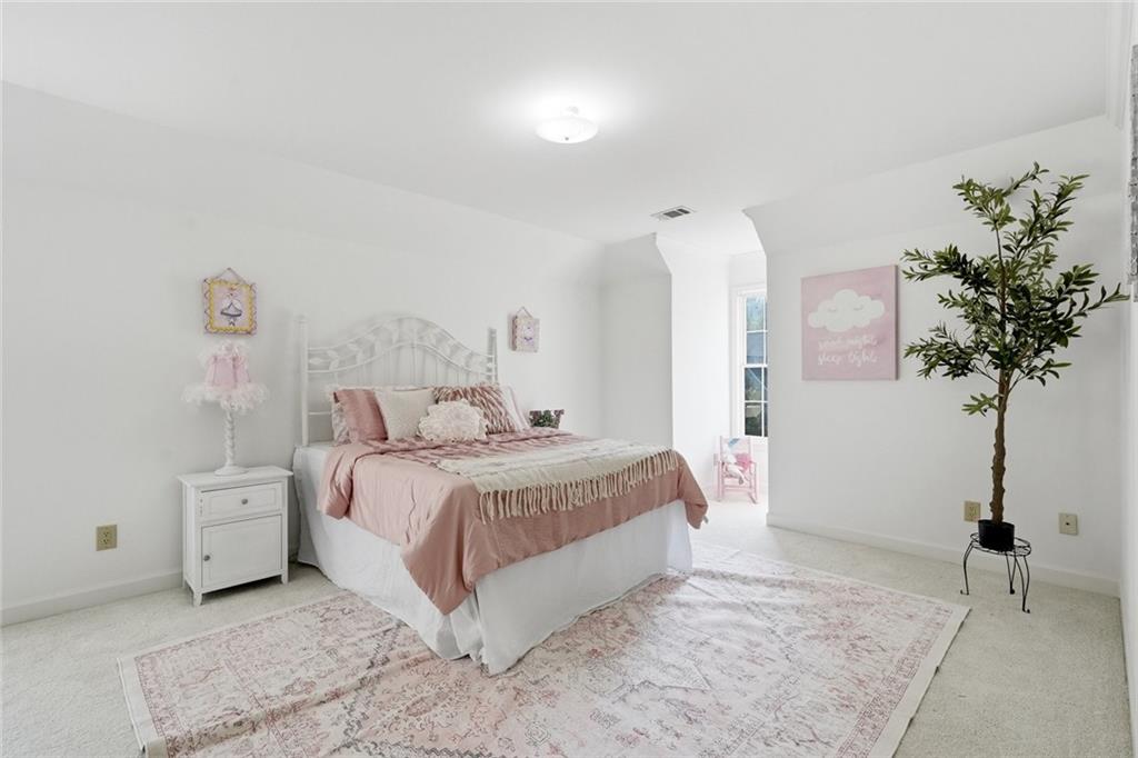 5338 Dunwoody Club Creek