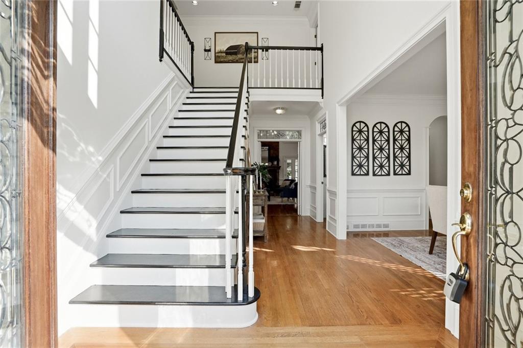 5338 Dunwoody Club Creek