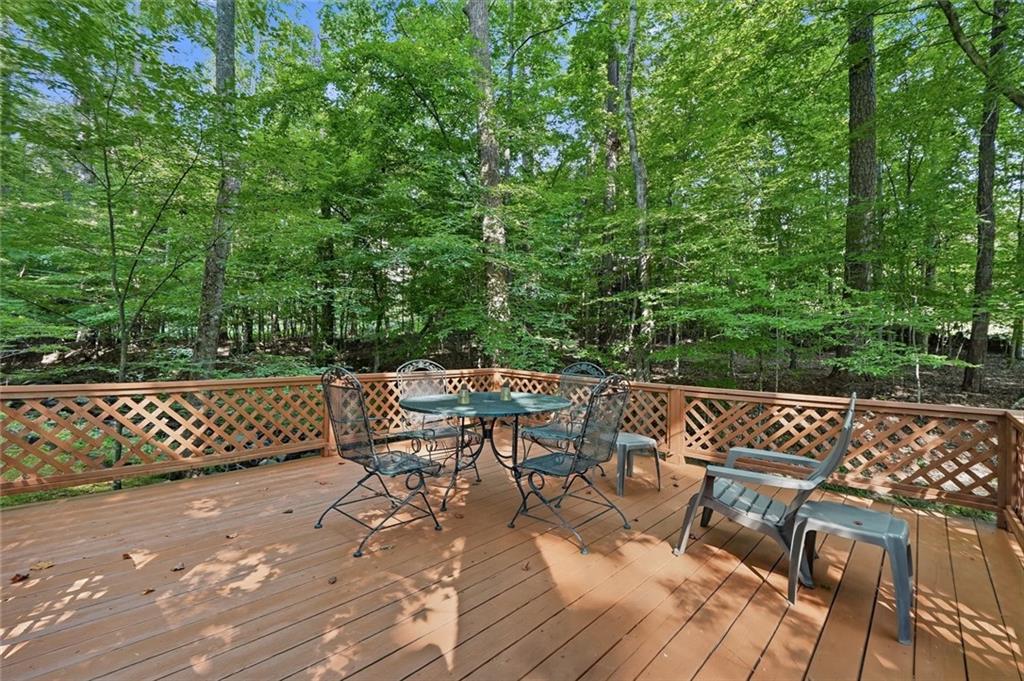 5338 Dunwoody Club Creek