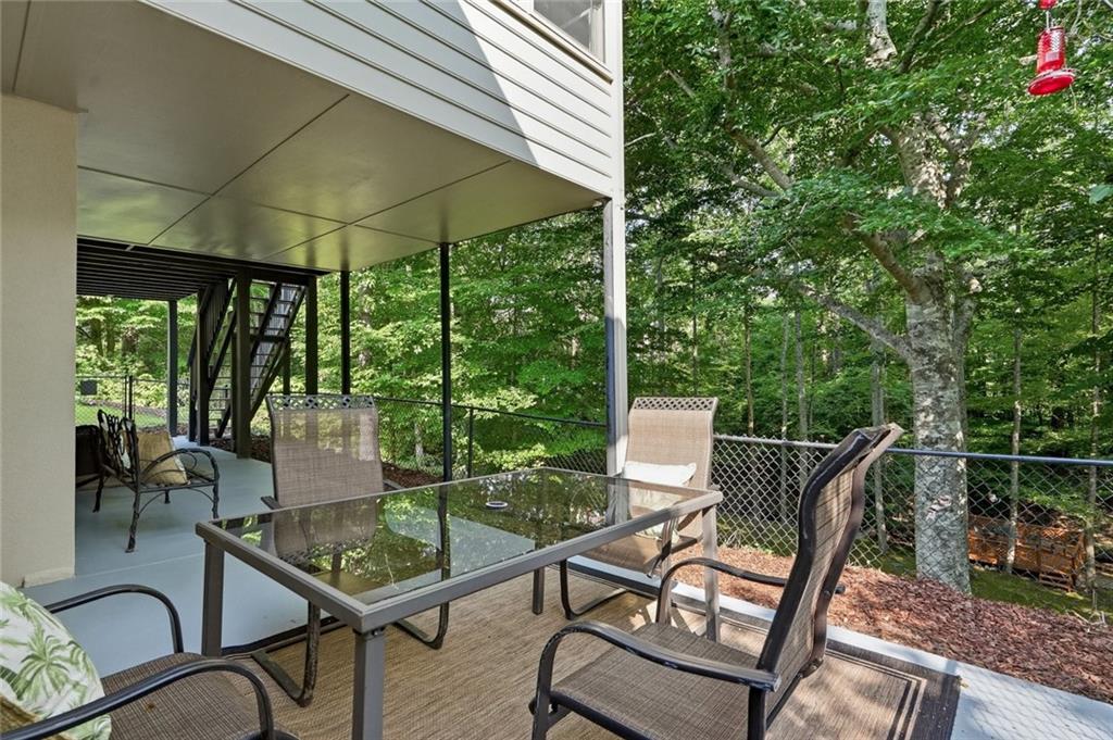 5338 Dunwoody Club Creek