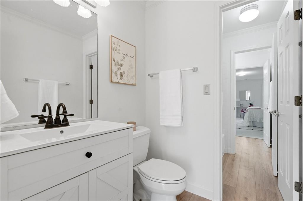 5338 Dunwoody Club Creek