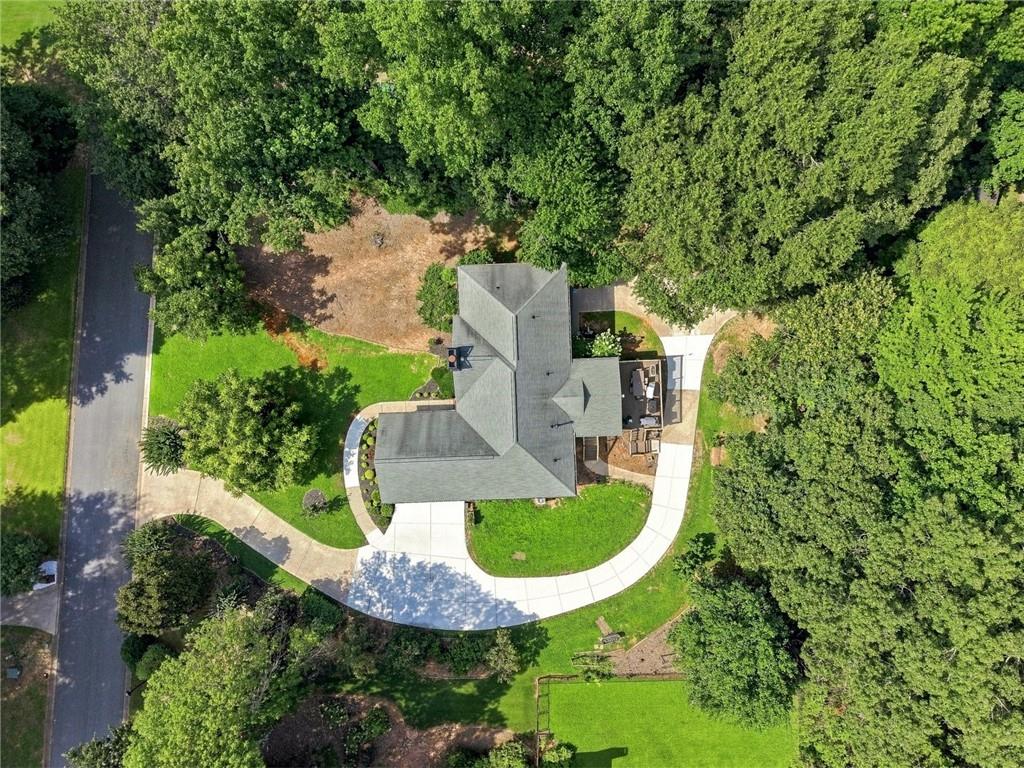 2430 Little John Lane