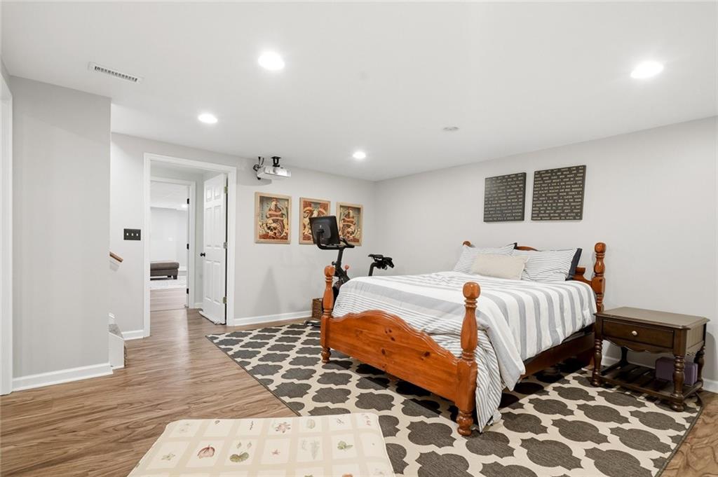 2430 Little John Lane