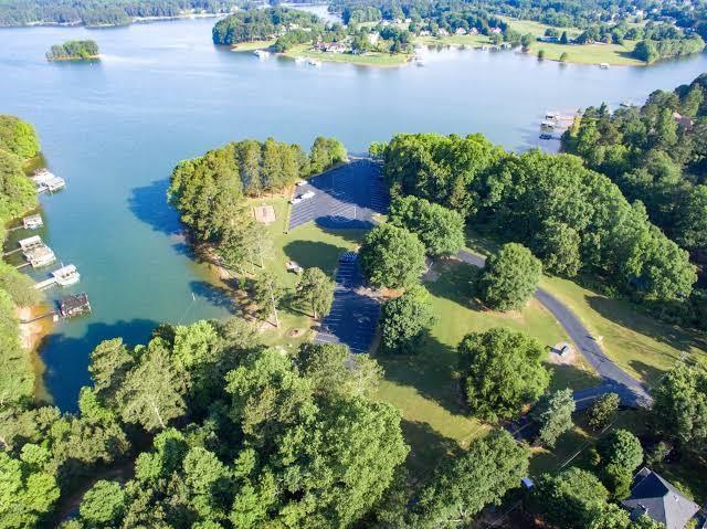 2430 Little John Lane