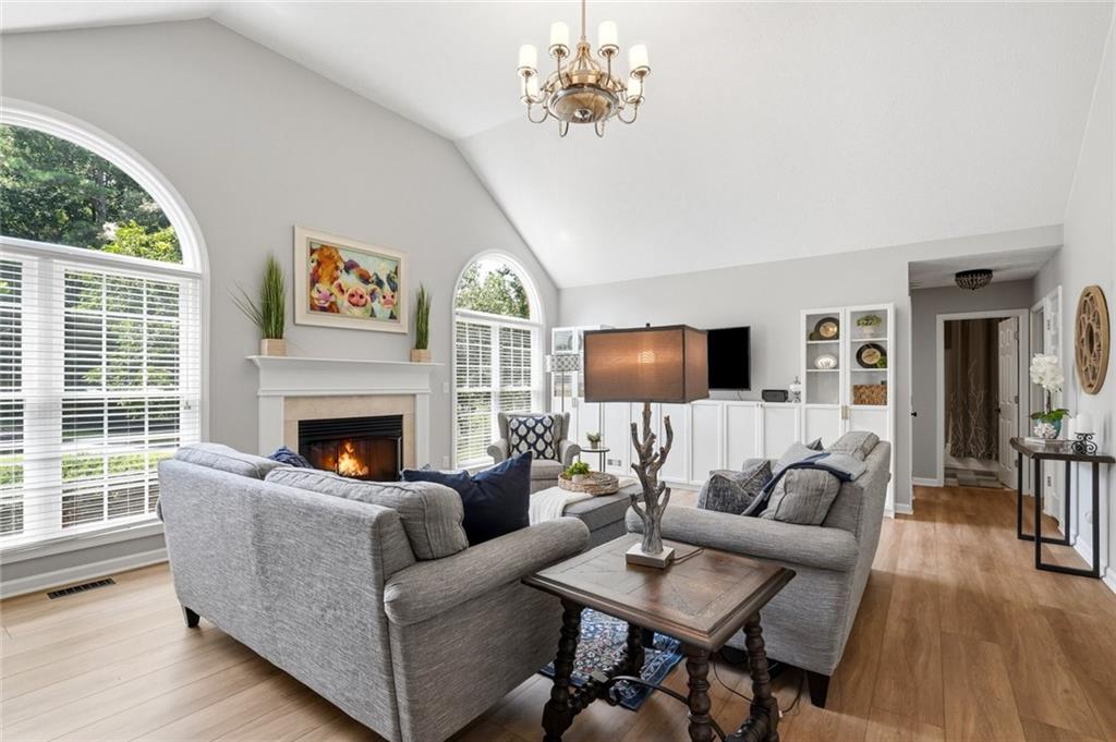 2430 Little John Lane
