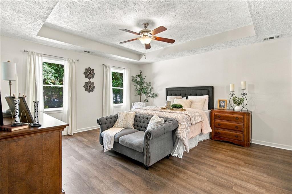 2038 Laurel Cove