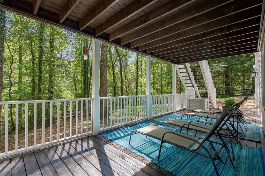2038 Laurel Cove