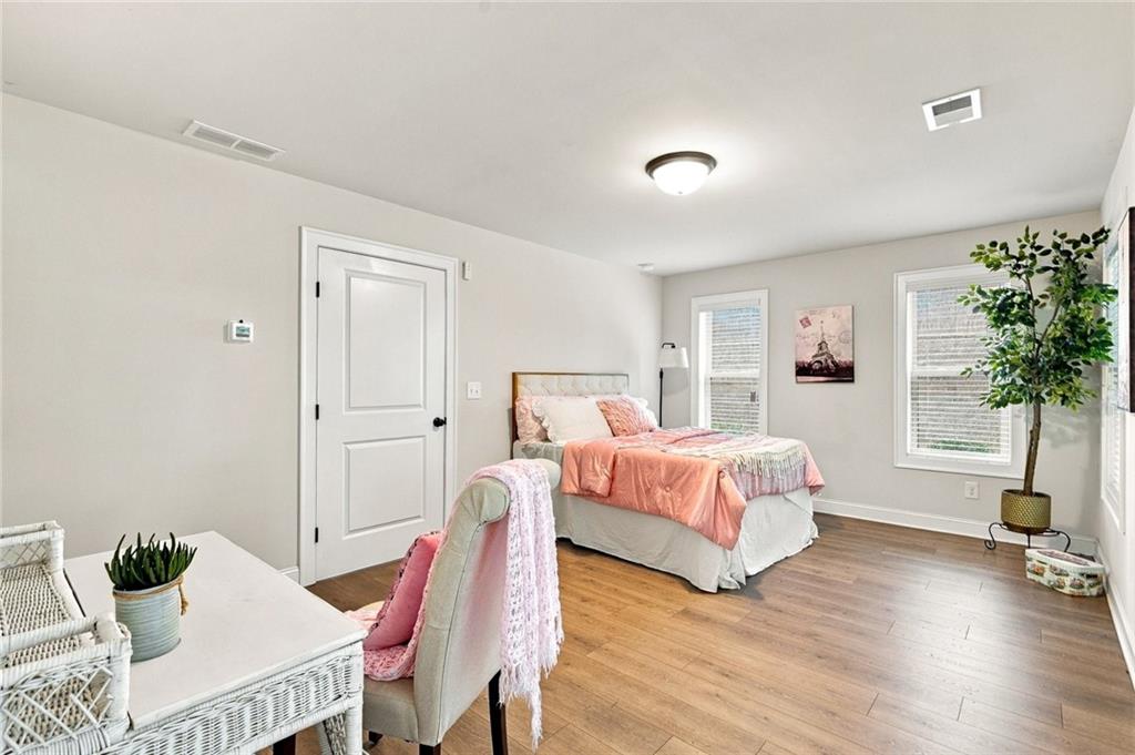 7950 Laurel Creek Drive