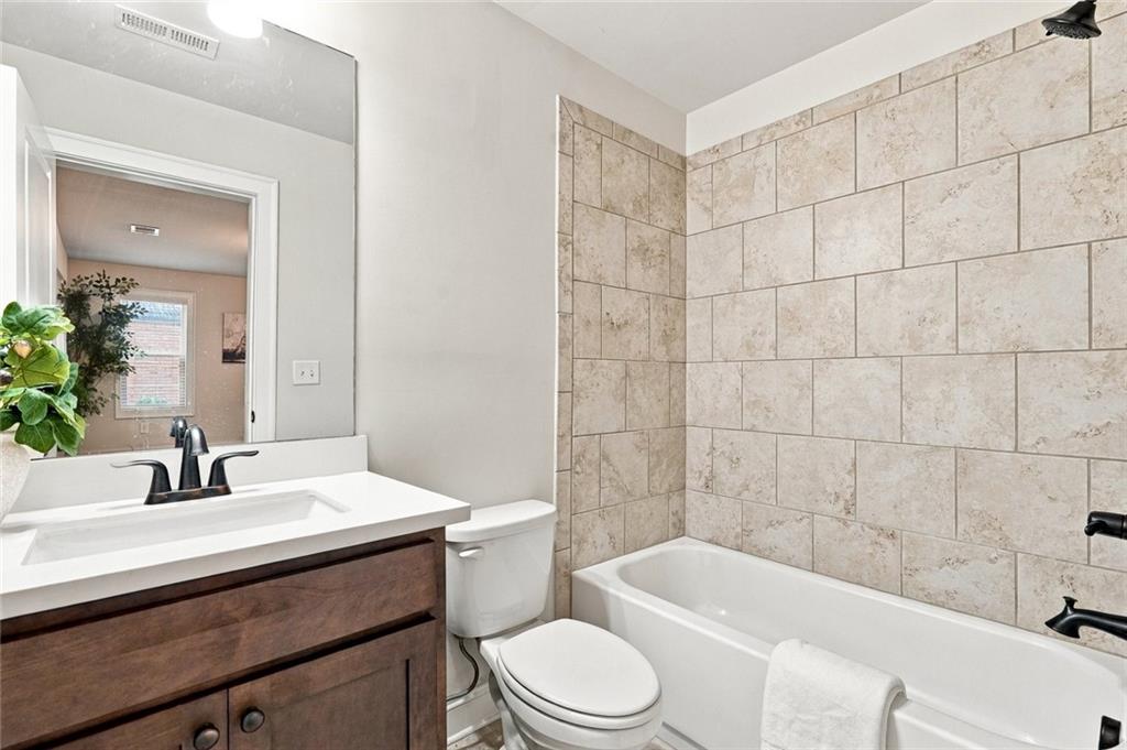 7950 Laurel Creek Drive