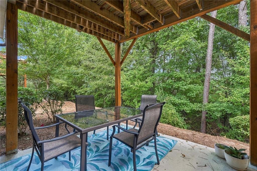 7950 Laurel Creek Drive