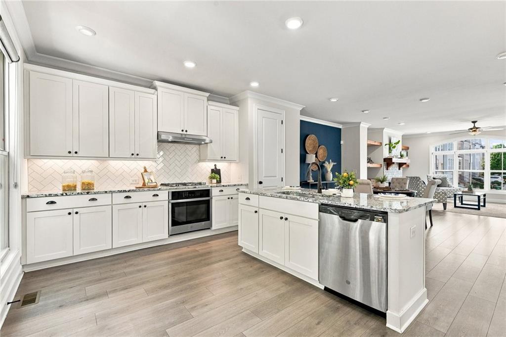 7950 Laurel Creek Drive