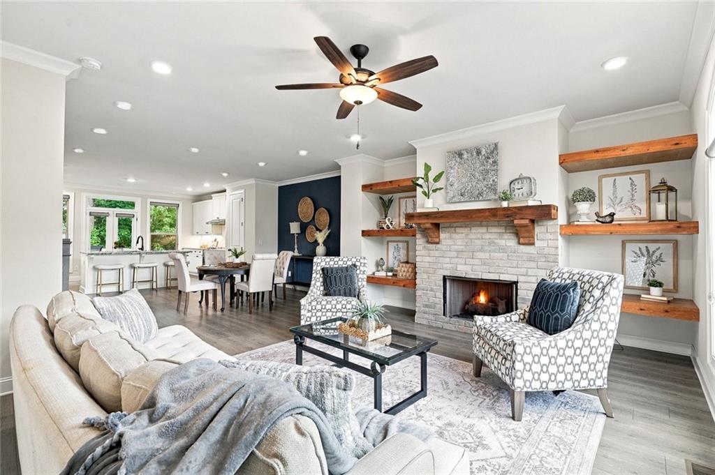 7950 Laurel Creek Drive