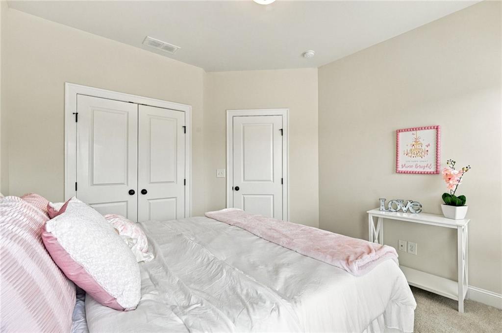 7950 Laurel Creek Drive