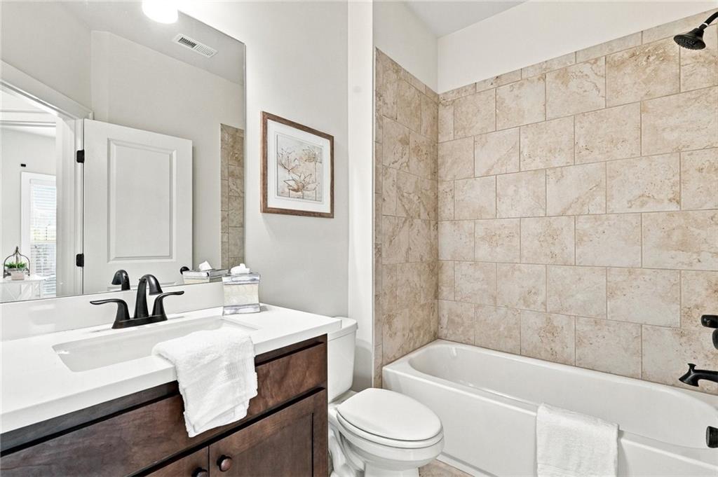 7950 Laurel Creek Drive