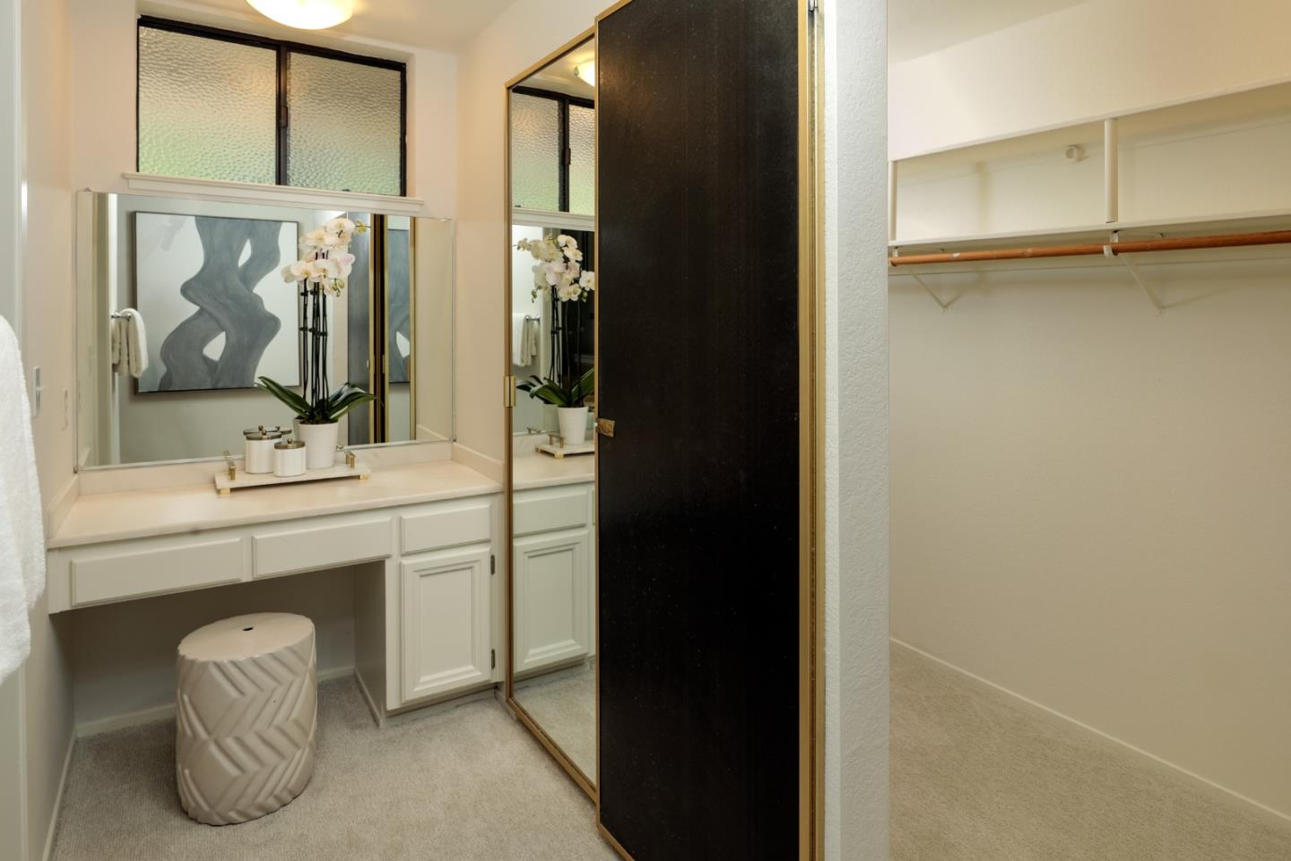 1204 Sharon Park DR 87