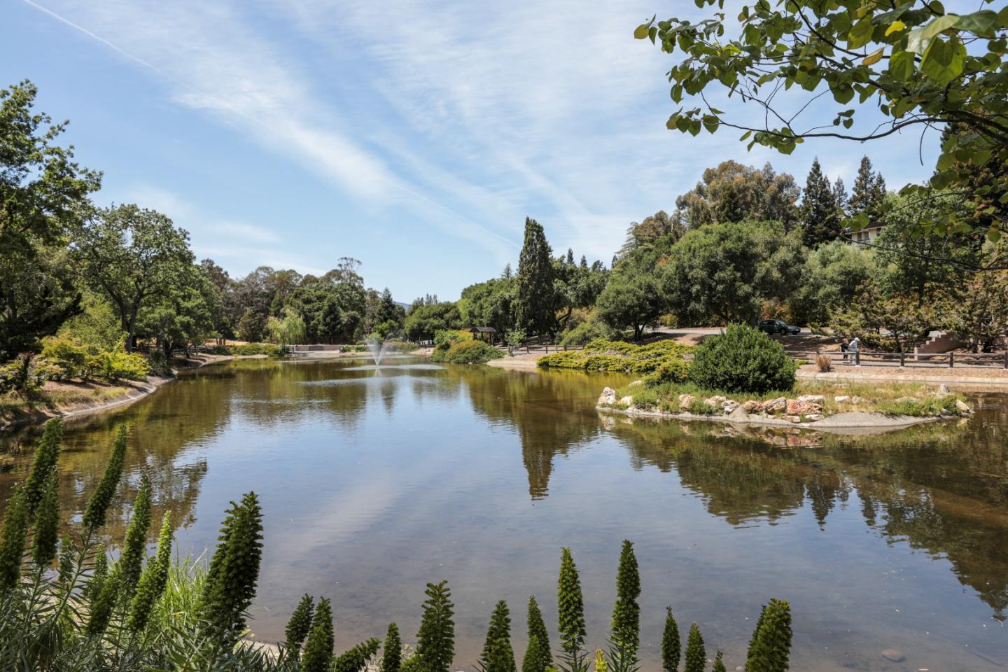 1204 Sharon Park DR 87