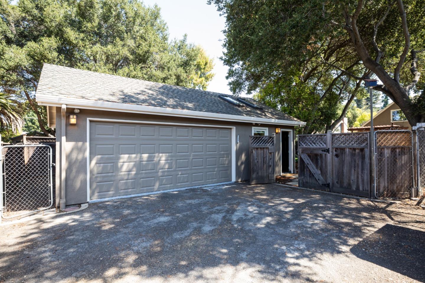 637 Central Avenue