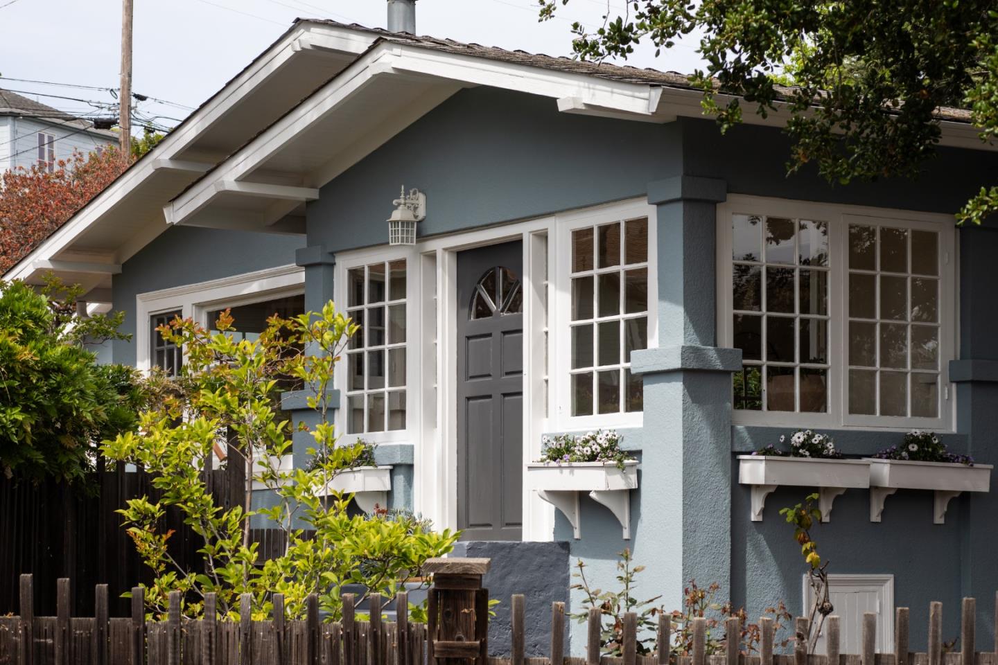 1344 Magnolia Avenue