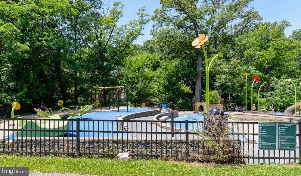 3401 38TH STREET NW 1B-P25-301