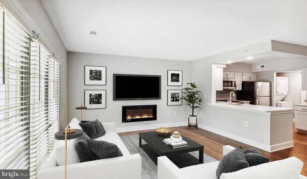 3401 38TH STREET NW 1B-P25-301