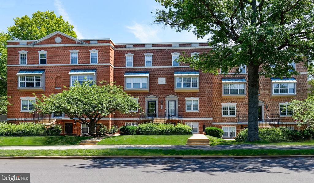 3401 38TH STREET NW 1B-P25-301