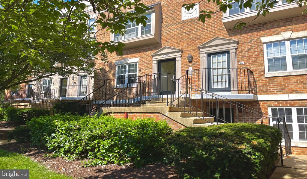 3401 38TH STREET NW 1B-P25-301