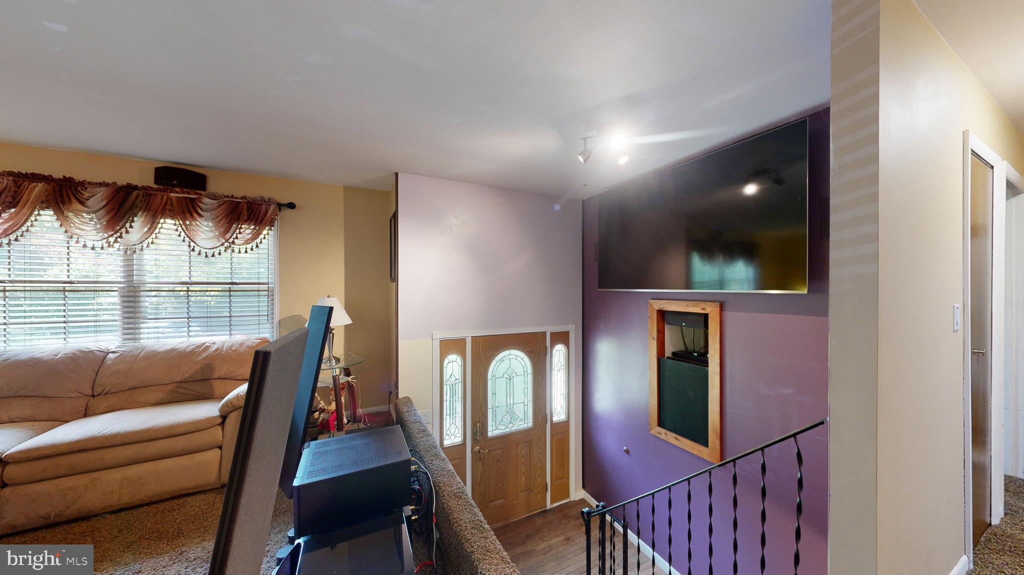 23 Windy Meadows Ln