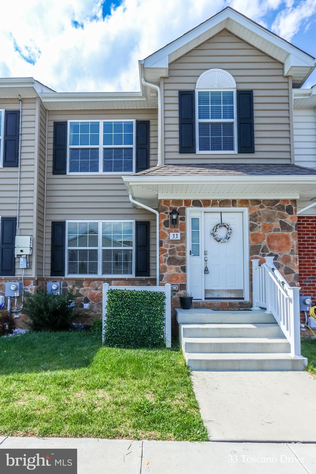 33 Toscano Dr
