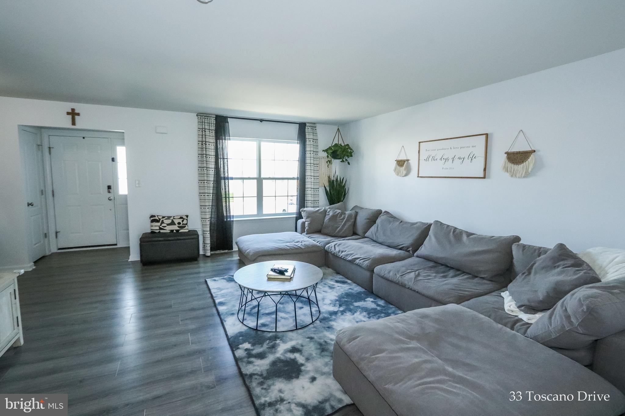 33 Toscano Dr