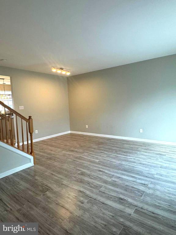 708 Birch Tree Ln