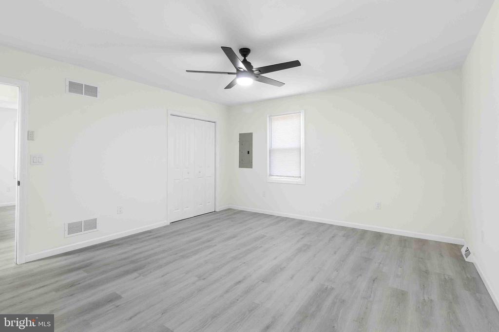 8972 Burnite Mill Rd