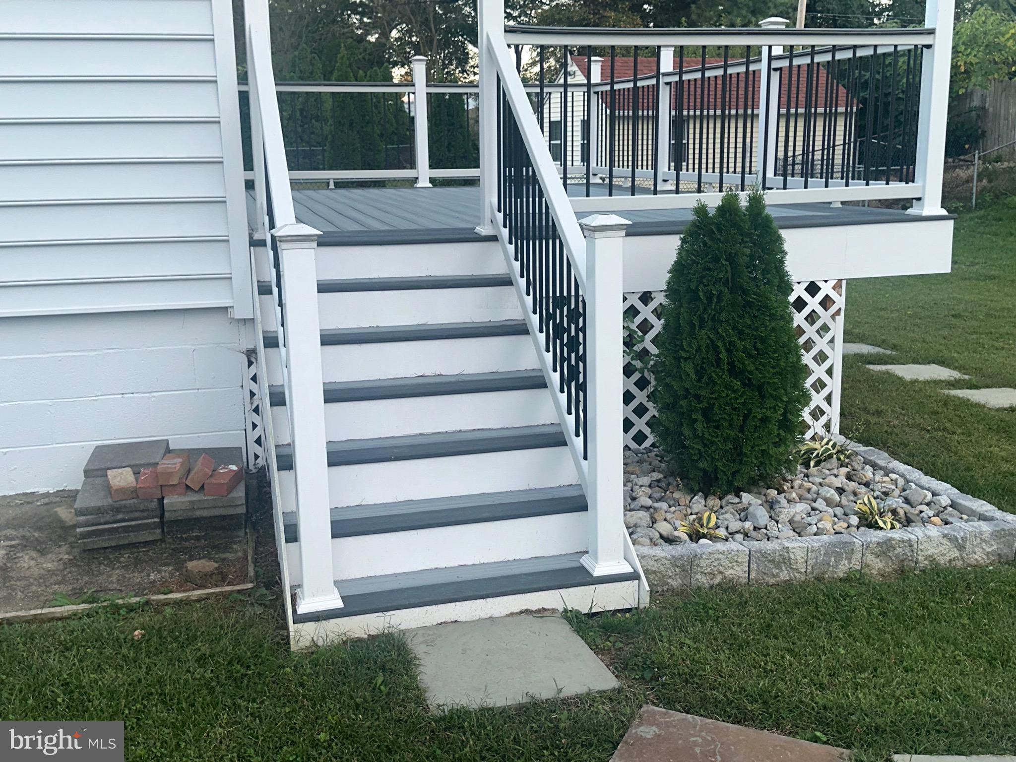 422 FREAR DRIVE 422