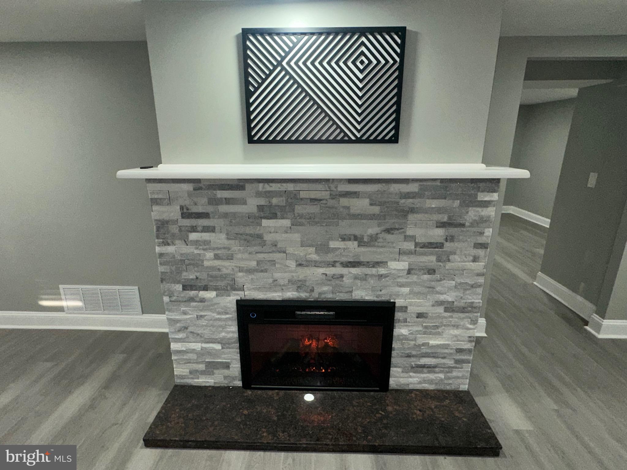 422 FREAR DRIVE 422