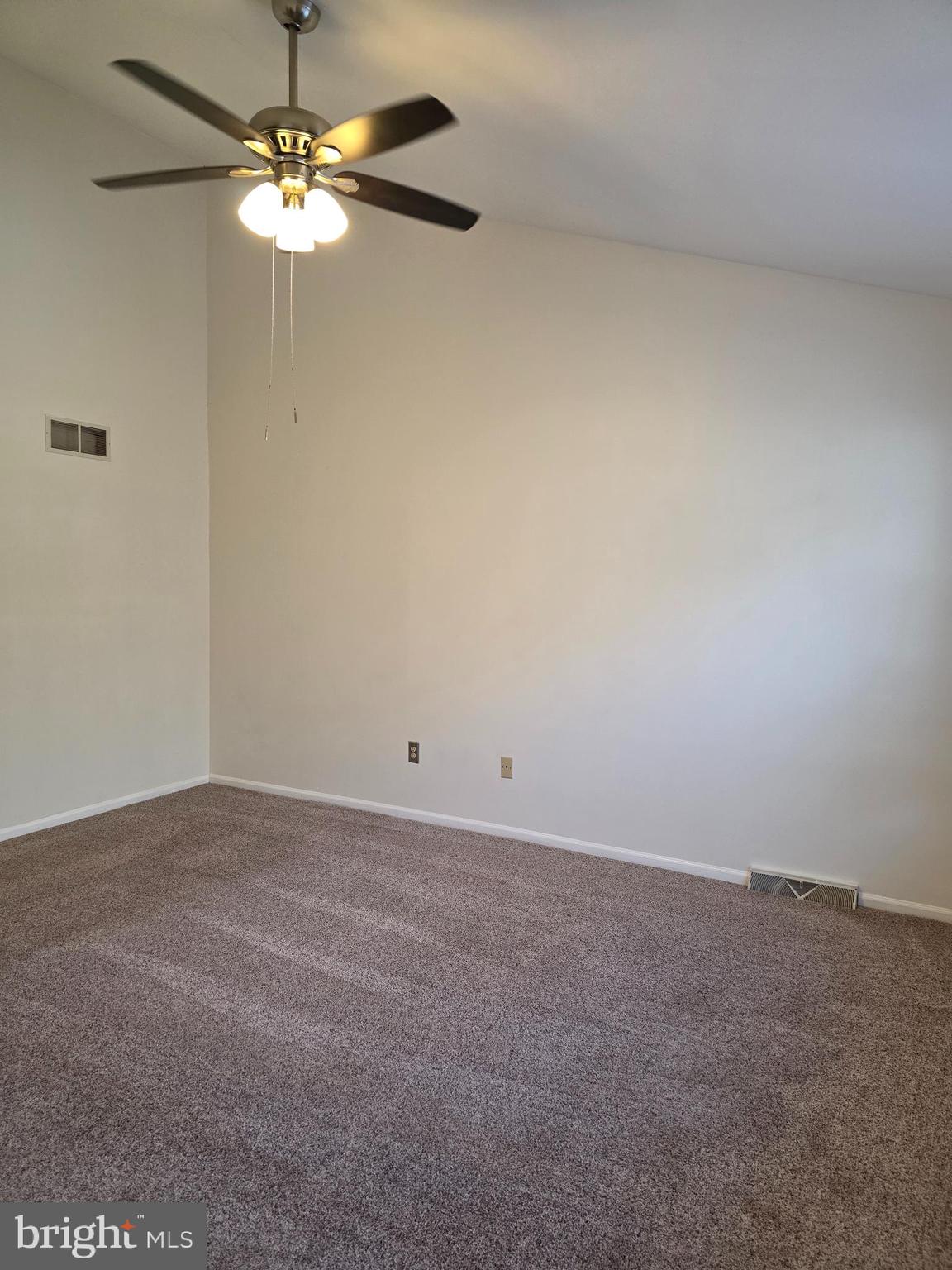 529 SCHOONER WAY