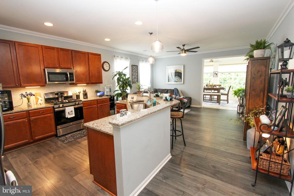 145 E CLARENDON DRIVE