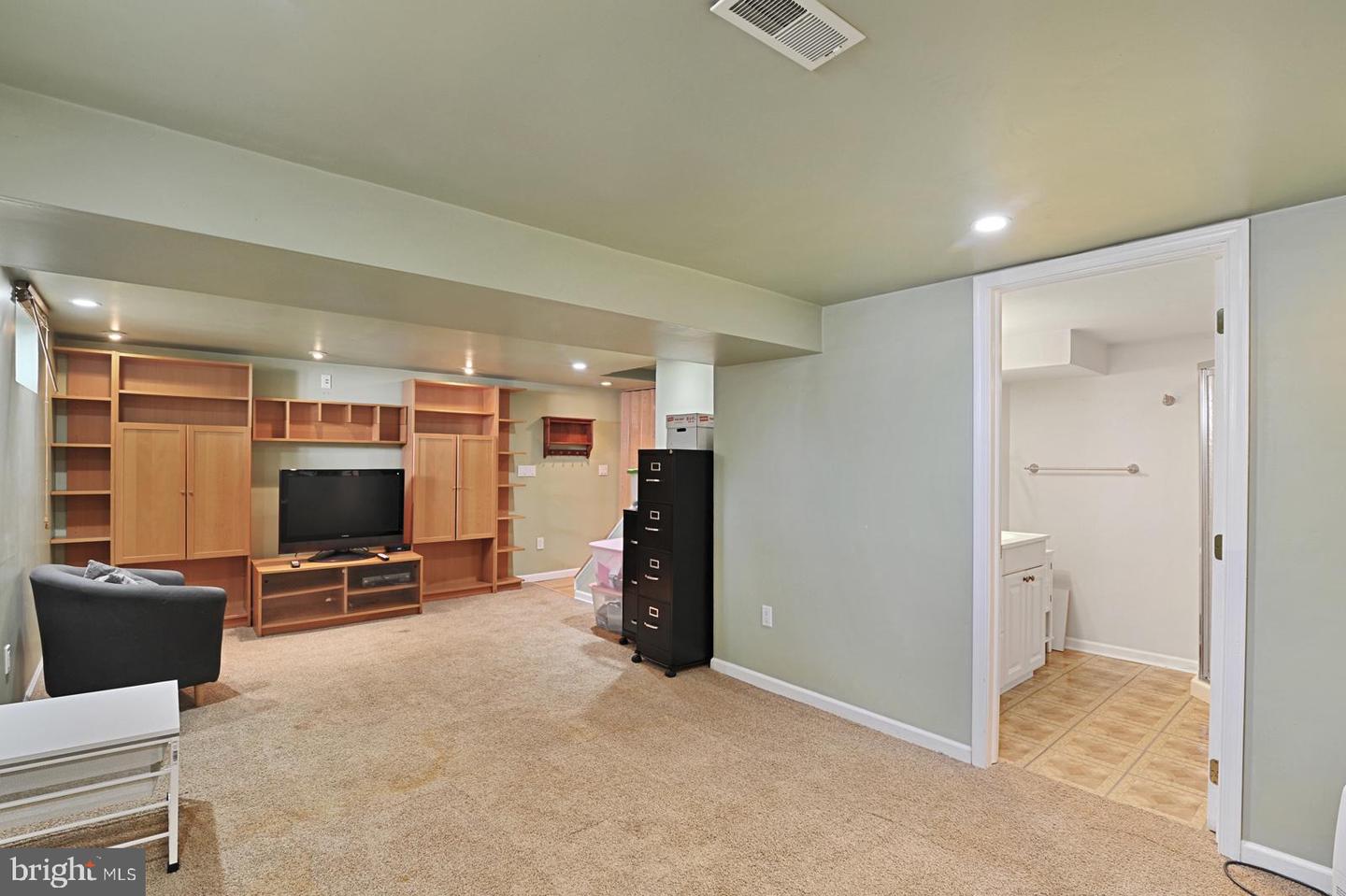 14 Newbrook Rd